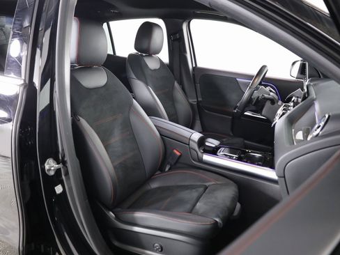 Certified 2022 Mercedes-Benz GLA 250 4MATIC image 52