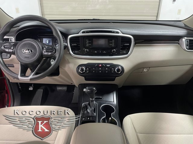 Used 2016 Kia Sorento LX AWD/4WD image 13