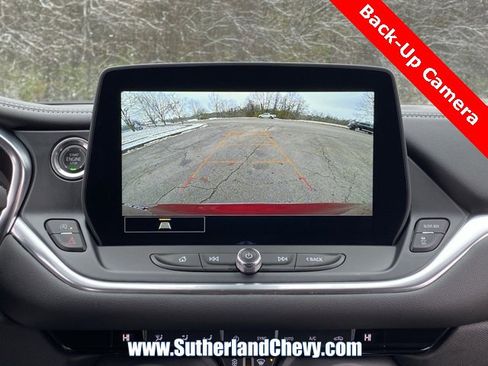 Used 2023 Chevrolet Blazer LT image 28