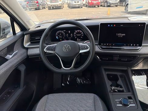 New 2026 Volkswagen Tiguan S AWD/4WD image 15