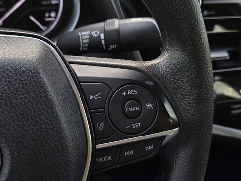 Used 2023 Toyota Camry LE image 24