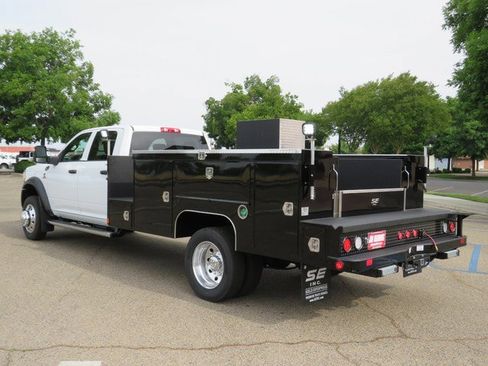 New 2023 RAM 5500 Tradesman w/ Chrome Appearance Group image 3