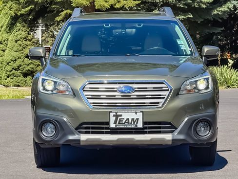 Used 2017 Subaru Outback 2.5i Limited AWD/4WD image 10