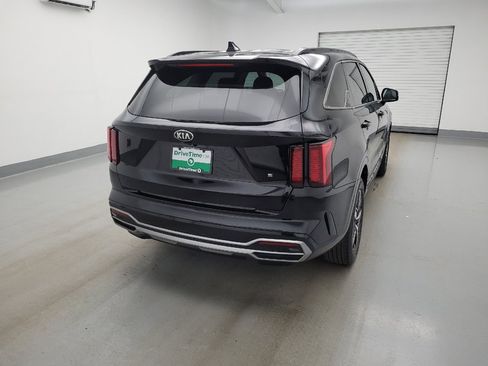 Used 2021 Kia Sorento S FWD image 7