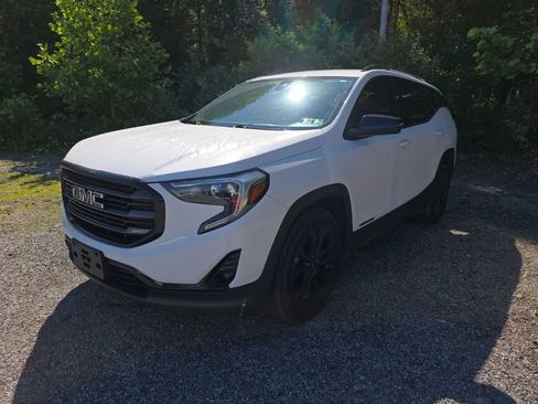 Used 2019 GMC Terrain SLT w/ Preferred Package AWD/4WD image 8