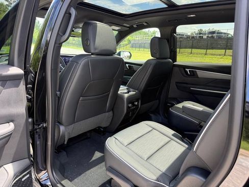 New 2026 Buick Enclave Sport Touring w/ Power Package FWD image 21