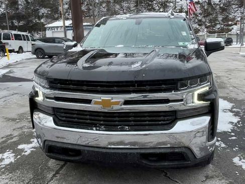 Used 2021 Chevrolet Silverado 1500 LT AWD/4WD image 3