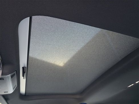 New 2026 Volkswagen Golf image 19