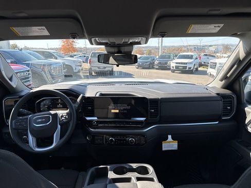 New 2026 GMC Sierra 1500 Elevation image 23
