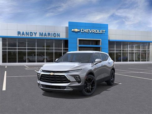 New 2025 Chevrolet Blazer LT image 8