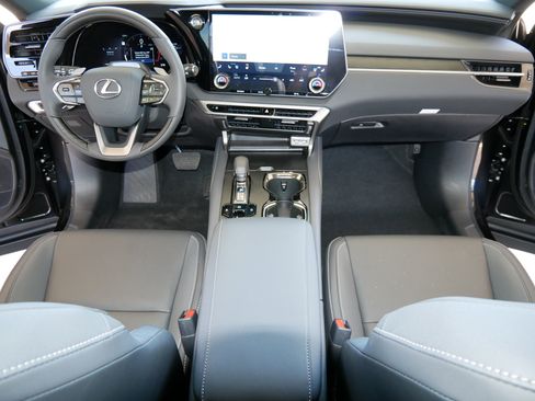 Used 2026 Lexus RX 350 Premium w/ Convenience Package FWD image 26