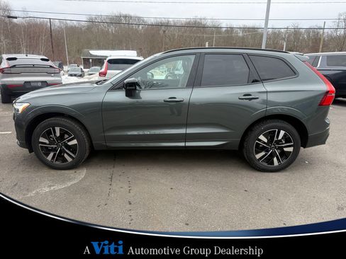 Used 2026 Volvo XC60 B5 Plus w/ Protection Package Premier image 5