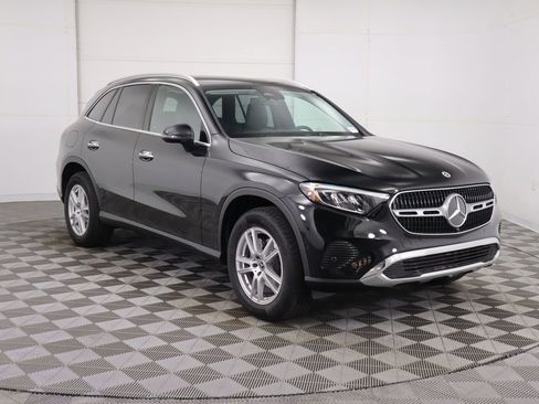 Certified 2026 Mercedes-Benz GLC 300 4MATIC image 3