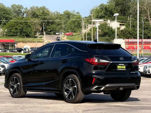 Used 2017 Lexus RX 350 AWD w/ Luxury Package image 2