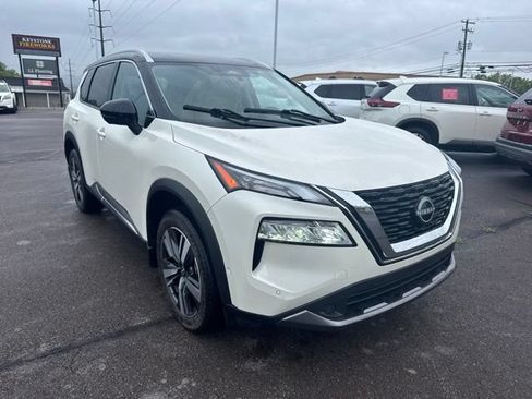 Certified 2023 Nissan Rogue SL w/ SL Premium Package AWD/4WD image 3