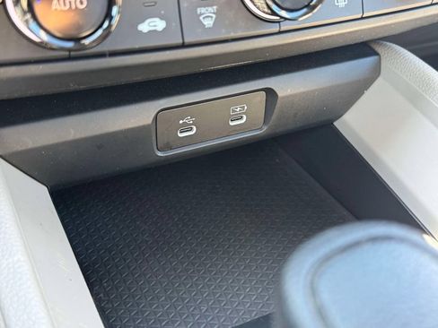 Certified 2023 Honda Accord LX image 25