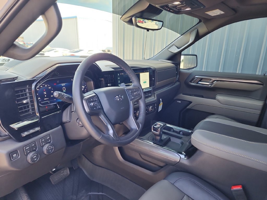 Used 2026 Chevrolet Silverado 1500 ZR2 w/ Dark Appearance Package AWD/4WD image 15