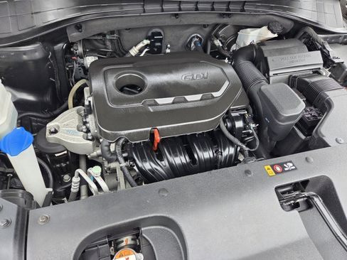 Used 2017 Kia Sorento L image 18