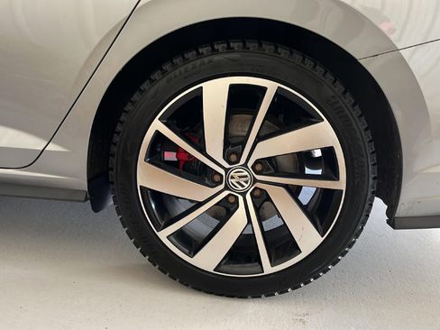 Used 2021 Volkswagen Jetta GLI Autobahn image 27