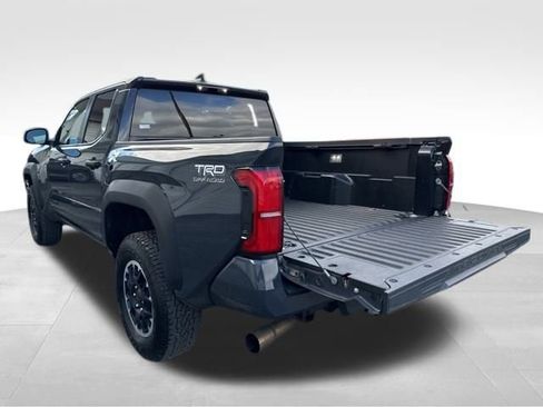 Used 2025 Toyota Tacoma TRD Off-Road image 15
