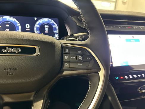 New 2026 Jeep Grand Cherokee Altitude AWD/4WD image 20