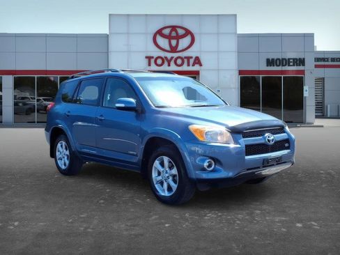 Used 2010 Toyota RAV4 Limited image 8