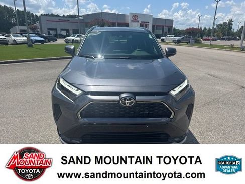 Used 2025 Toyota RAV4 SE w/ Weather & Moonroof Package AWD/4WD image 8