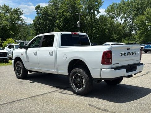 Used 2026 RAM 2500 Laramie AWD/4WD image 8