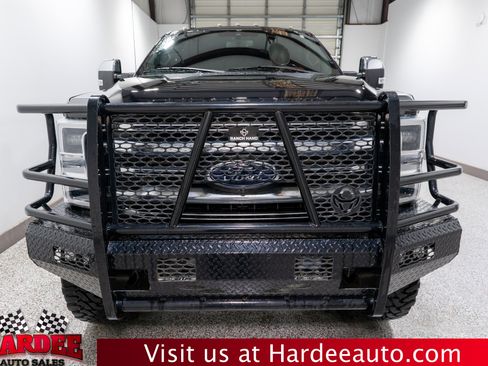 Used 2022 Ford F350 Platinum image 7
