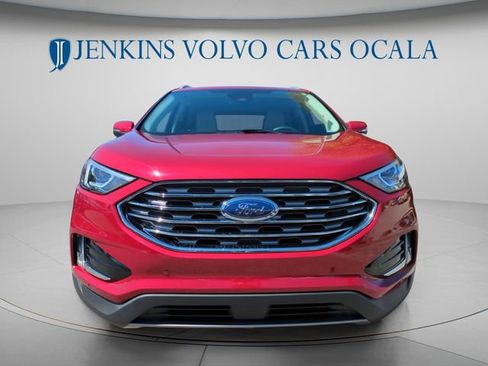 Used 2020 Ford Edge Titanium image 8