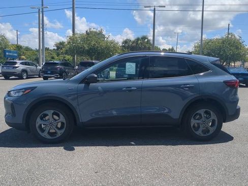 New 2025 Ford Escape ST-Line w/ Equipment Group 301A image 19