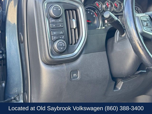 Used 2019 Chevrolet Silverado 1500 LTZ AWD/4WD image 37