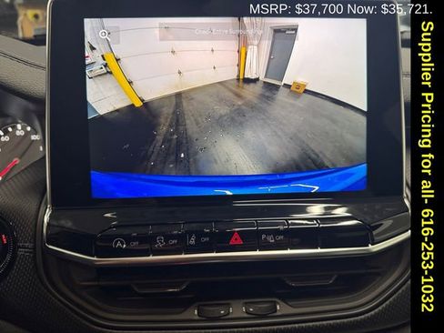 New 2026 Jeep Compass Limited image 15