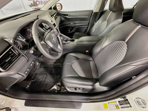 Certified 2024 Toyota Camry SE FWD image 24
