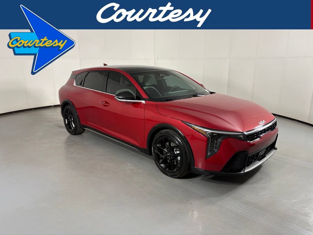 New 2026 Kia K4 GT-Line Turbo FWD image 1