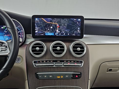 Certified 2022 Mercedes-Benz GLC 300 GLC 300 image 29