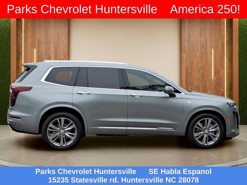 Certified 2024 Cadillac XT6 Premium Luxury w/ Technology Package FWD image 39