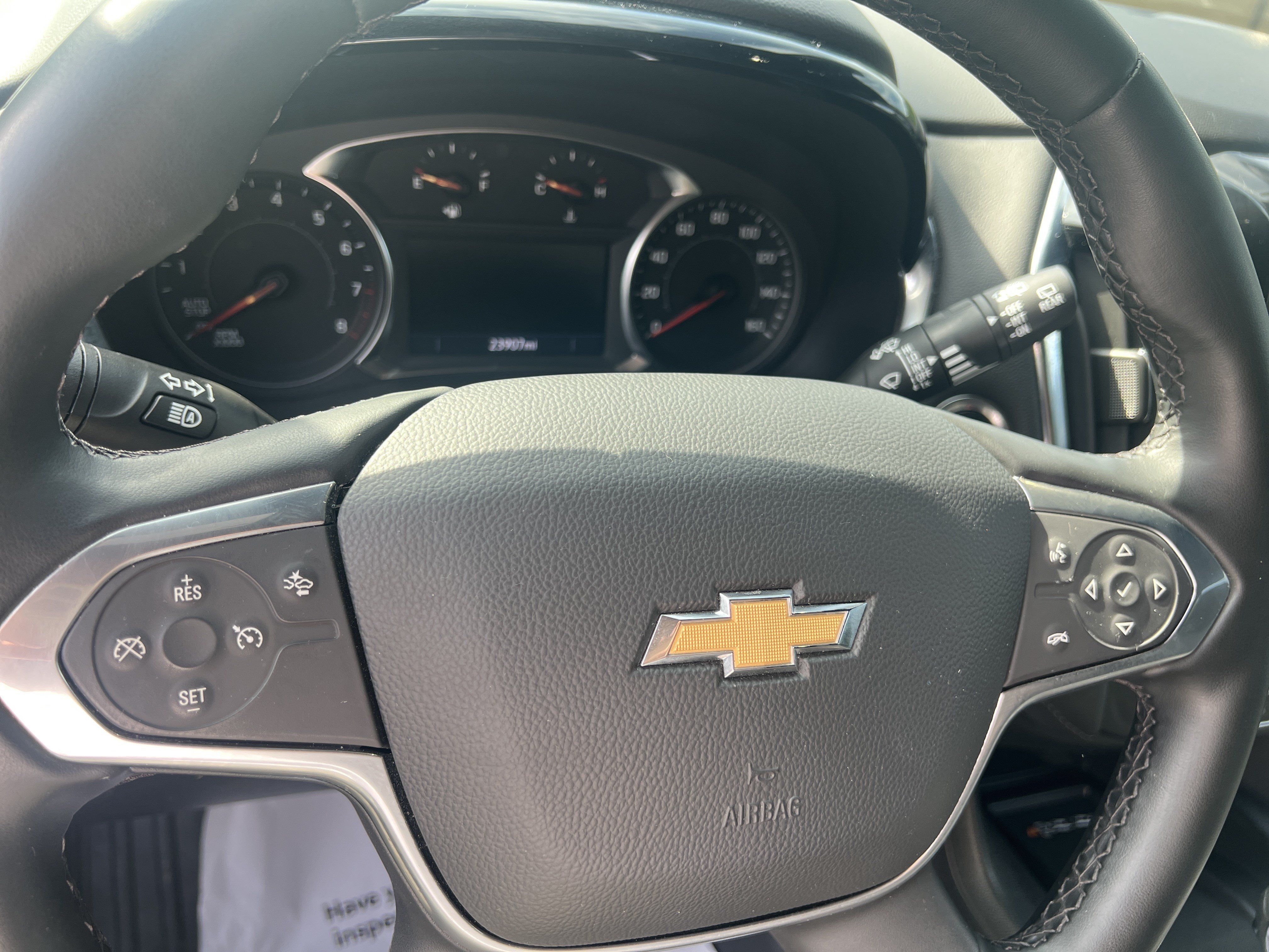 Used 2023 Chevrolet Traverse LT AWD/4WD image 10