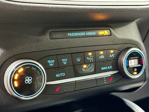 Used 2020 Ford Escape SE AWD/4WD image 10