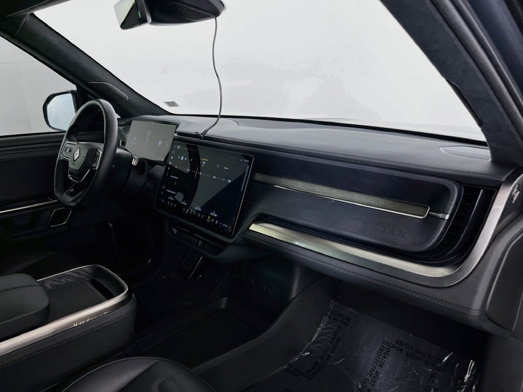 Used 2024 Rivian R1S Adventure Quad AWD/4WD image 34