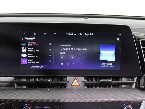 Used 2023 Kia Sportage SX image 18