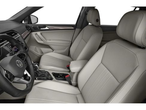 New 2024 Volkswagen Tiguan SE R-Line AWD/4WD image 9