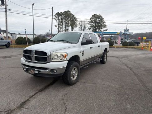 Used 2009 Dodge Ram 3500 Truck SLT image 4