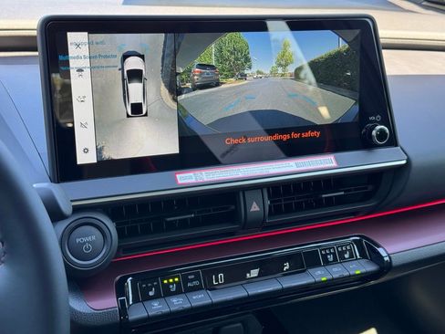 New 2026 Toyota Prius Plug-In Hybrid image 25