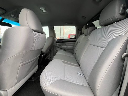 Used 2013 Toyota Tacoma 4x4 Double Cab w/ TRD Sport Pkg image 18