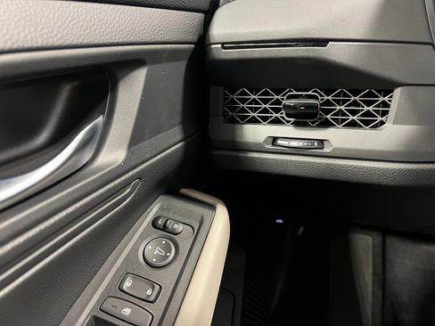 New 2025 Honda Accord LX image 17