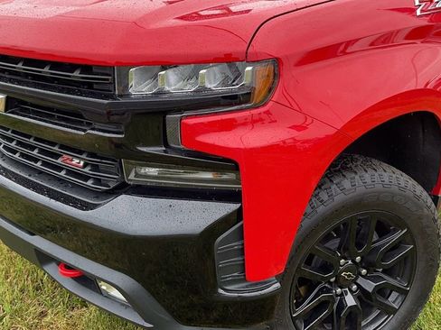 Used 2019 Chevrolet Silverado 1500 LT Trail Boss image 34