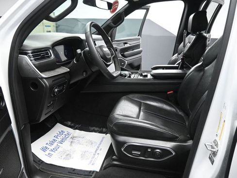 Used 2022 Jeep Wagoneer Series II image 31