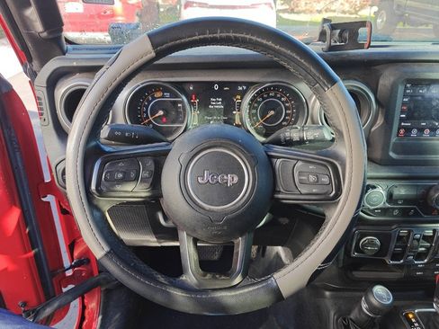 Used 2021 Jeep Wrangler Unlimited Sport image 14