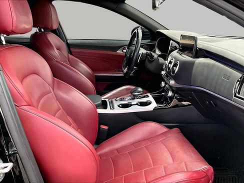 Used 2022 Kia Stinger GT2 w/ Red Interior Color Package RWD image 9